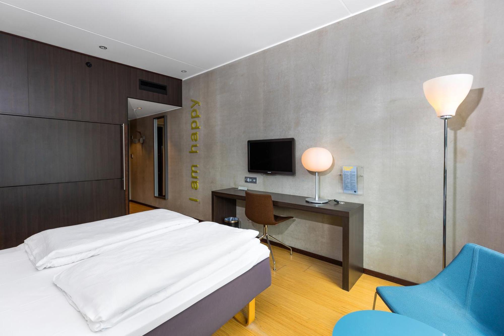 Comfort Hotel Кристиансан Екстериор снимка